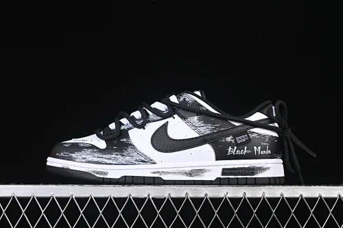 All categories Nk SB Dunk Series Nk SB Dunk Low High-end customized low-top sneakers Nike SB Dunk Low Punk style black and white straps High-end customized low-top casual sneakers DD1391-100